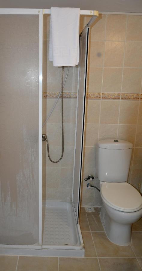 קיירניה Club Lapethos Bungalow מראה חיצוני תמונה